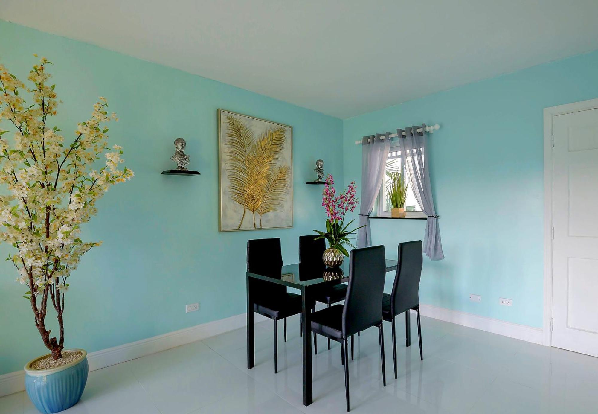 Lovely Apartment Near Beach, Downtown, 24H Security, Pool Нассау Экстерьер фото